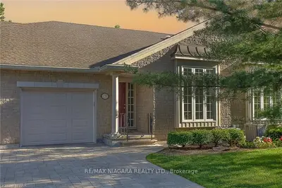 3241 Montrose Road 23, Niagara Falls, ON L2H 3L3