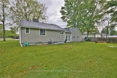 1379 Phillips Street, Fort Erie, On L2a 3c3