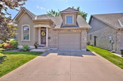 4336 KALAR Road 11, Niagara Falls, ON L2H 1S8