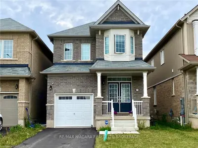 8737 Sourgum Avenue, Niagara Falls, ON L2H 3S3