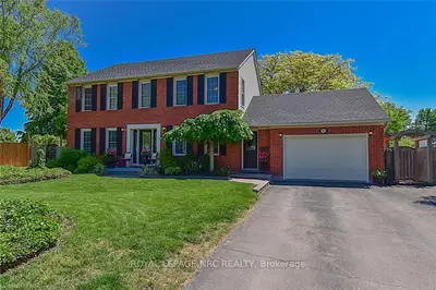 70 COUNTRYSIDE Drive, Welland, ON L3C 6Z2