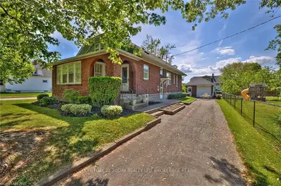 75 ROBINSON Street, Fort Erie, ON L2A 4B2