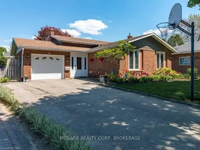 12 KIMBERDALE Court, St. Catharines, ON L2N 5W5