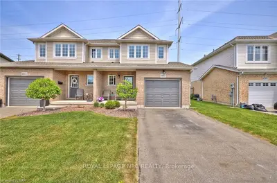 8807 SILVERSTAR Court, Niagara Falls, ON L2H 0B8