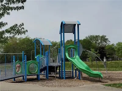 6253 Hawkins Street, Niagara Falls, On L2g 3b4
