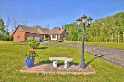 3613 BABION Road, Port Colborne, ON L3C 7K1