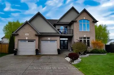 6246 TESLA Court, Niagara Falls, ON L2H 0E5