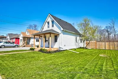 49 WELLINGTON Street, Port Colborne, ON L3K 2J6