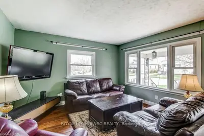 183 MURRAY Street, Fort Erie, ON L2A 2B5