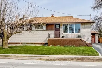 190 Killaly Street E, Port Colborne, ON L3K 1N9