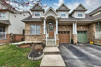 29 Robertson Road, Niagara-on-the-Lake, ON L0S 1J0