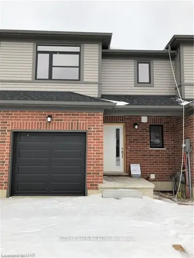 1305 MICHAEL Circle, London East, ON N6H 5L9