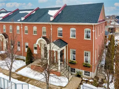96 GARRISON VILLAGE Drive, Niagara-on-the-Lake, ON L0S 1J0