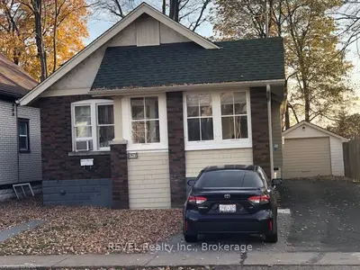 6462 Ker Street, Niagara Falls, ON L2G 1X8