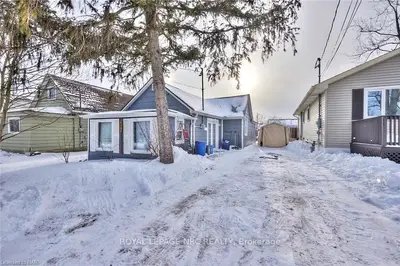 49 LILLIAN Street, Fort Erie, ON L2A 5M1