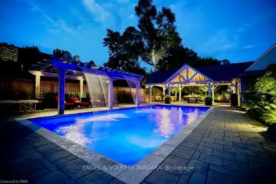 9 WEATHERSTONE Court, Niagara-on-the-Lake, ON L0S 1J0