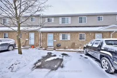 8136 COVENTRY Road 58, Niagara Falls, ON L2H 2X6