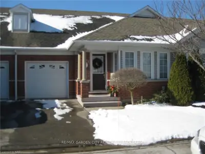 1448 NIAGARA STONE Road 10, Niagara-on-the-Lake, ON L0S 1J0