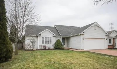 612 SIMCOE Street, Niagara-on-the-Lake, ON L0S 1J0