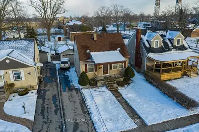 329 Catharine Street, Port Colborne, ON L3K 4L3