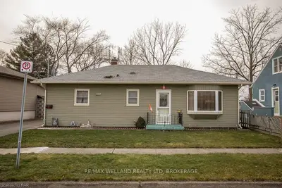 15 VERNE Avenue, Welland, ON L3C 1Z6