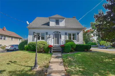 141 Clare Avenue, Port Colborne, ON L3K 5H8