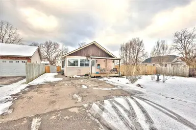 453 GRANDVIEW Road, Fort Erie, ON L2A 4T6