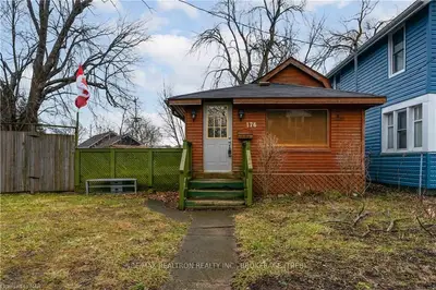 176 Cambridge Road E, Fort Erie, On L0s 1b0