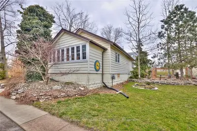 351 CAMBRIDGE Road W, Fort Erie, ON L0S 1B0