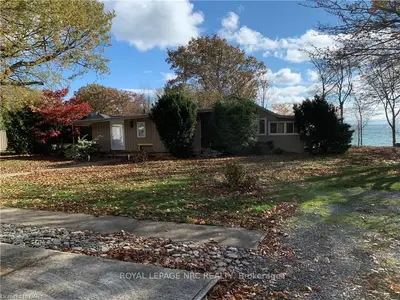 2 FARR Road, Haldimand County, ON N0A 1K0