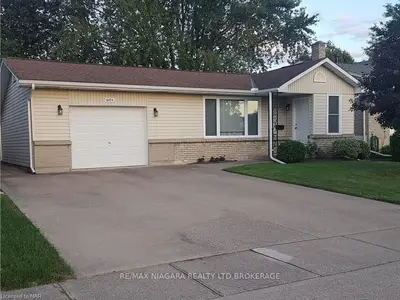 6104 Belaire Avenue, Niagara Falls, On L2h 1v2