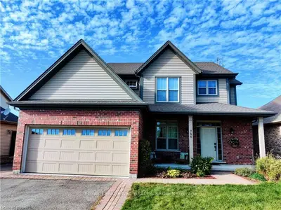 784 Line 2 Road, Niagara-on-the-lake, On L0s 1j0
