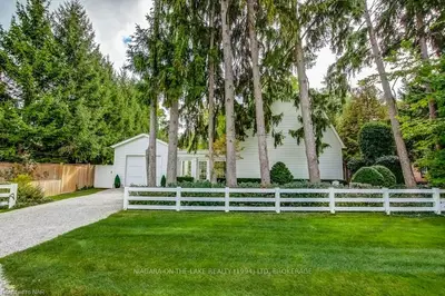 230 DORCHESTER Street, Niagara-on-the-Lake, ON L0S 1J0