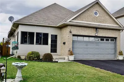 12 Henley Court, Welland, On L3b 6e8