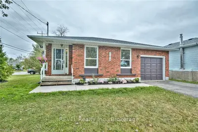 104 Ferguson Avenue, Fort Erie, On L2a 6c9