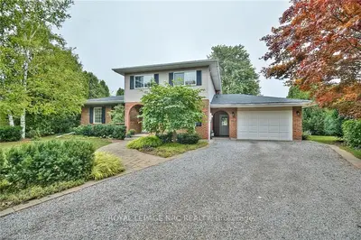 22 CONFEDERATION Drive, Niagara-on-the-Lake, ON L0S 1J0