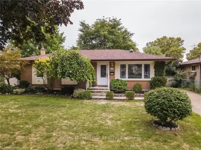 7158 Dirdene Street, Niagara Falls, On L2e 5n9