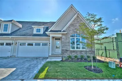 15 SASSAFRAS Row, Fort Erie, ON L0S 1N0
