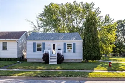 7028 Brant Avenue, Niagara Falls, On L2g 4k8