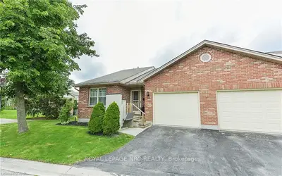 80 CENTRE Street 14, London South, ON N6J 1T5