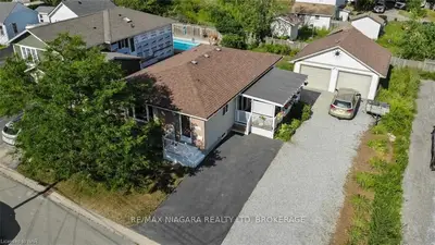 42 Windsor Avenue, Fort Erie, On L2a 5l9