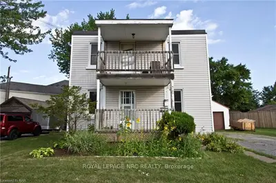 4143 Welland Street, Niagara Falls, On L2g 6j9