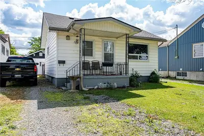 123 Mcarthur Avenue, Welland, On L3b 2j8