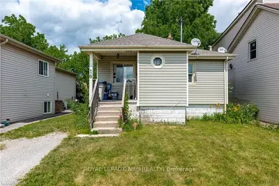 16 CUMMING Street, St. Catharines, ON L2S 1H7