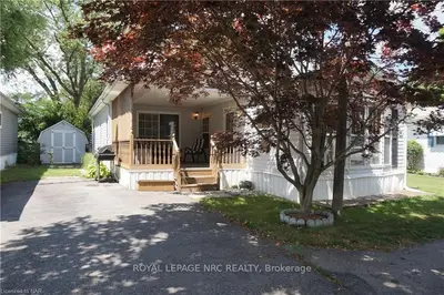 23 FOUR MILE CREEK Road 322, Niagara-on-the-Lake, ON L0S 1P0