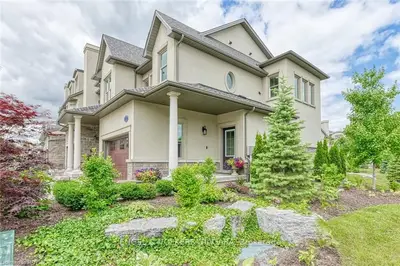 2 St. Andrews Lane S, Niagara-on-the-Lake, ON L0S 1J0