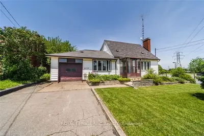 6155 VINE Street, Niagara Falls, ON L2J 1L4