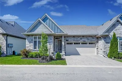 10 SAWMILL Lane, Niagara-on-the-Lake, ON L0S 1J1