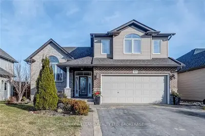 81 OAKDALE Boulevard, West Lincoln, ON L0R 2A0