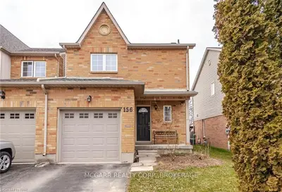 156 Dorothy Street, St. Catharines, ON L2N 7R3